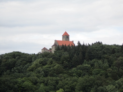 24 view of Wachenburg from Burg Windeck
